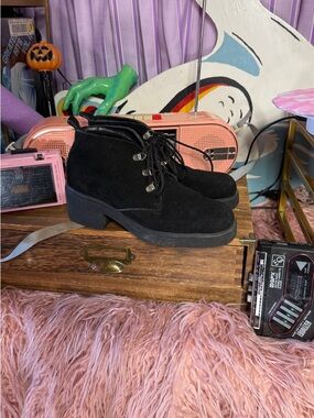 Fashion Bug Black and Orange Casual Lace-Up Shoe